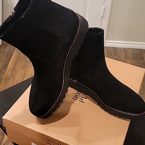 Donald Pliner Suede Comfort Lug Side Zip Booties - Picture 5 of 8